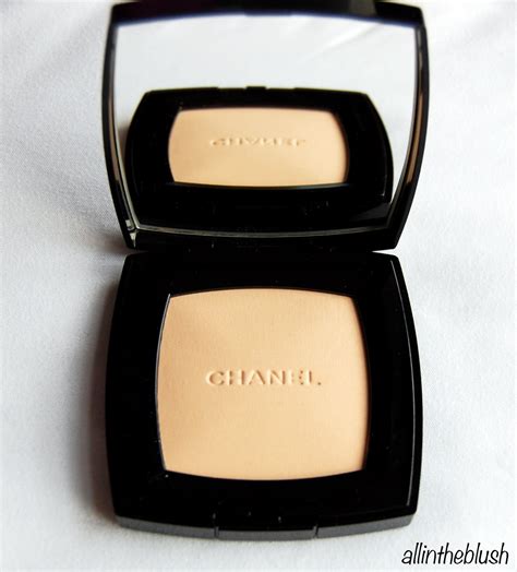 poudre chanel prix|Chanel poudre universelle compacte.